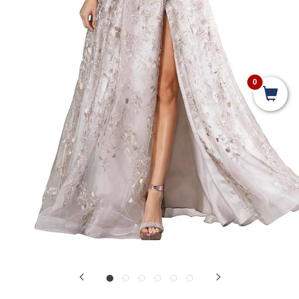 Luxurious V-Neck Sequined Split Prom Gown - Picture 8 of 12